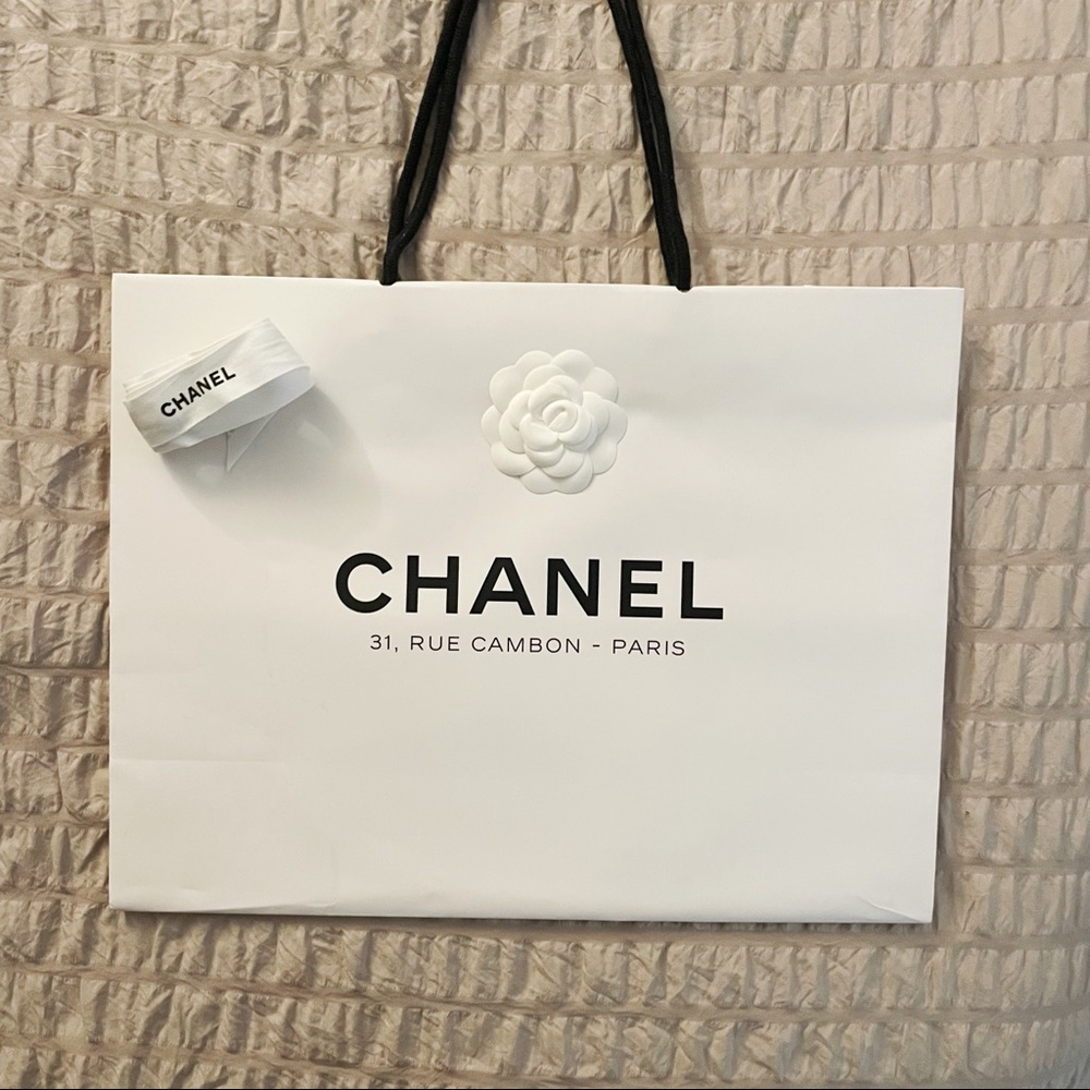 [CHANEL] Large Flagship Paris Store Shopping Bag with Ribbon
